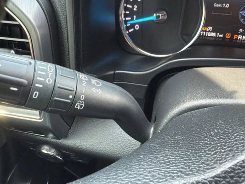 Used 2018 Ford Expedition Platinum image 13