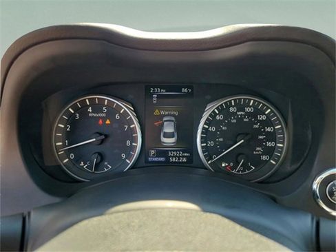 Used 2022 INFINITI Q50 Luxe w/ Cargo Package image 24