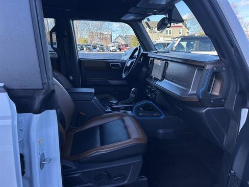 Certified 2023 Ford Bronco Outer Banks image 16