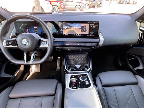 Used 2025 BMW X3 xDrive30i image 15
