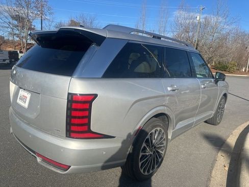 Used 2026 Hyundai Palisade Calligraphy image 16