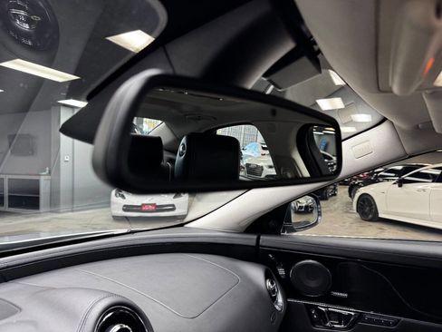Used 2016 Jaguar XJ R-Sport image 26