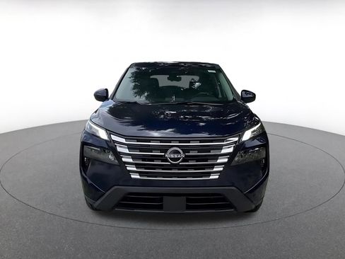 Used 2025 Nissan Rogue SV FWD image 3