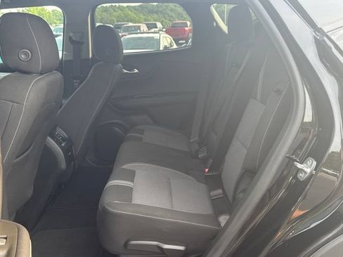 Used 2025 Chevrolet Blazer LT FWD image 25