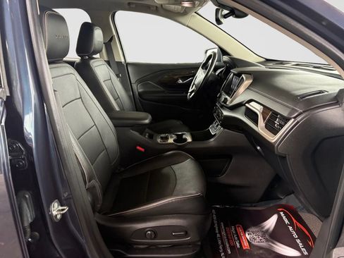 Used 2019 GMC Terrain Denali w/ GMC Pro Grade Package AWD/4WD image 20