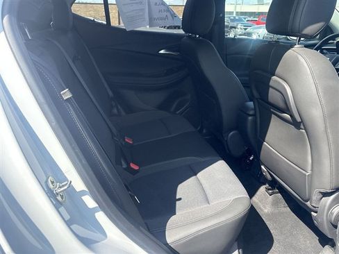Certified 2024 Buick Encore GX Preferred w/ Comfort Package FWD image 25