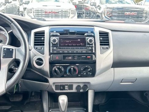 Used 2012 Toyota Tacoma 4x4 Double Cab w/ TRD Off-Road Pkg image 23