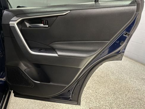 Certified 2022 Toyota RAV4 XLE image 16
