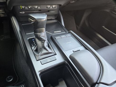 Used 2022 Lexus ES 350 w/ Premium Package FWD image 14