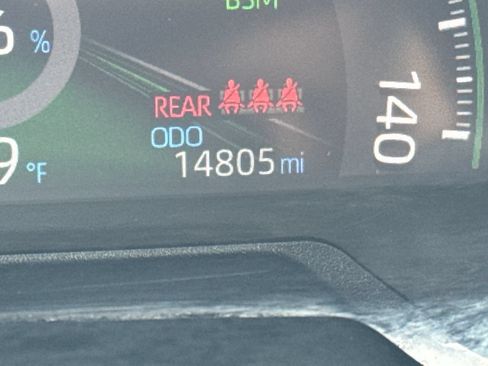 Used 2025 Toyota RAV4 XLE AWD/4WD image 18