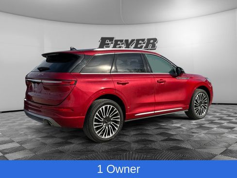 Used 2022 Lincoln Corsair Reserve w/ Equipment Group 201A AWD/4WD image 7