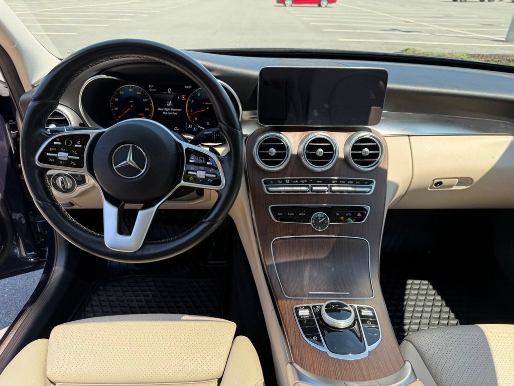 Used 2021 Mercedes-Benz C 300 4MATIC Sedan image 14