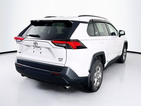 Used 2023 Toyota RAV4 XLE image 5