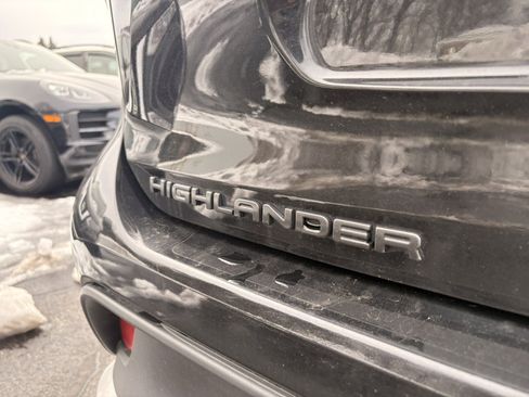 Used 2021 Toyota Highlander XSE image 10