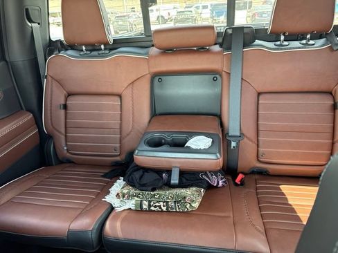 Used 2025 GMC Sierra 1500 Denali Ultimate AWD/4WD image 14