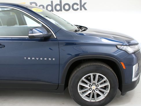 Used 2023 Chevrolet Traverse LT w/ LPO, Floor Liner Package image 11