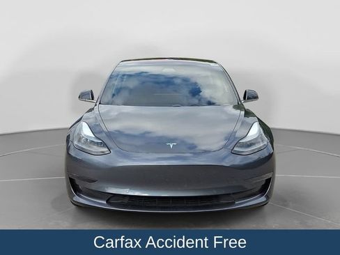Used 2018 Tesla Model 3 Long Range RWD image 2