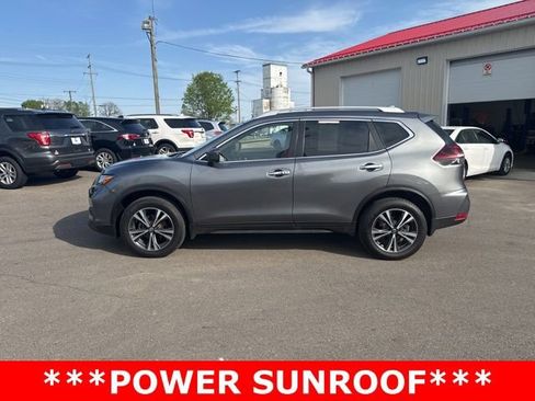 Used 2019 Nissan Rogue SV w/ Sun & Sound Touring Package AWD/4WD image 6