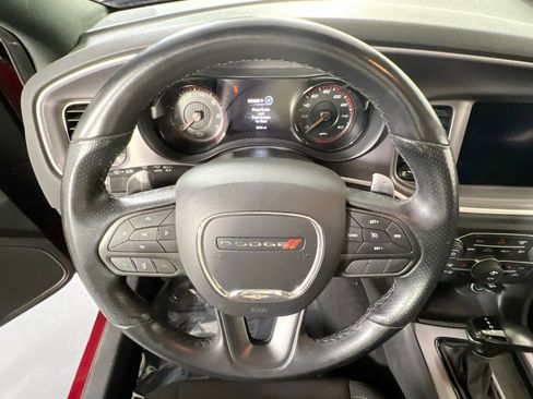 Used 2022 Dodge Charger R/T w/ Blacktop Package image 11
