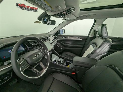 New 2024 Jeep Grand Cherokee Limited 4xe w/ Luxury Tech Group II image 10