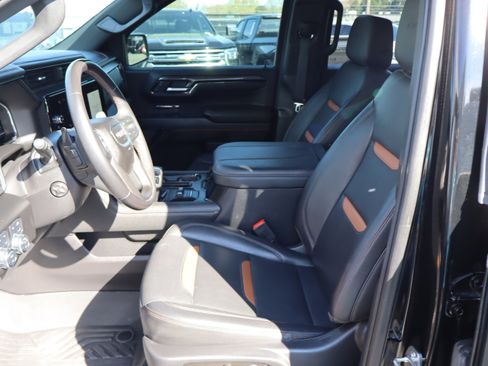 Used 2023 GMC Sierra 1500 AT4 w/ AT4 Premium Package image 20