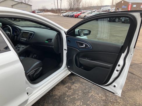 Used 2015 Chrysler 200 S w/ Navigation & Sound Group I image 13