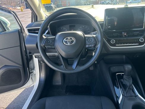 Certified 2024 Toyota Corolla LE image 13