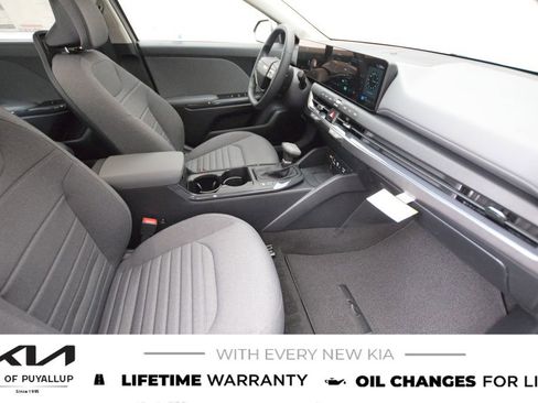 New 2025 Kia K4 EX image 16