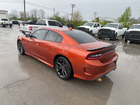Used 2021 Dodge Charger R/T w/ Blacktop Package image 15