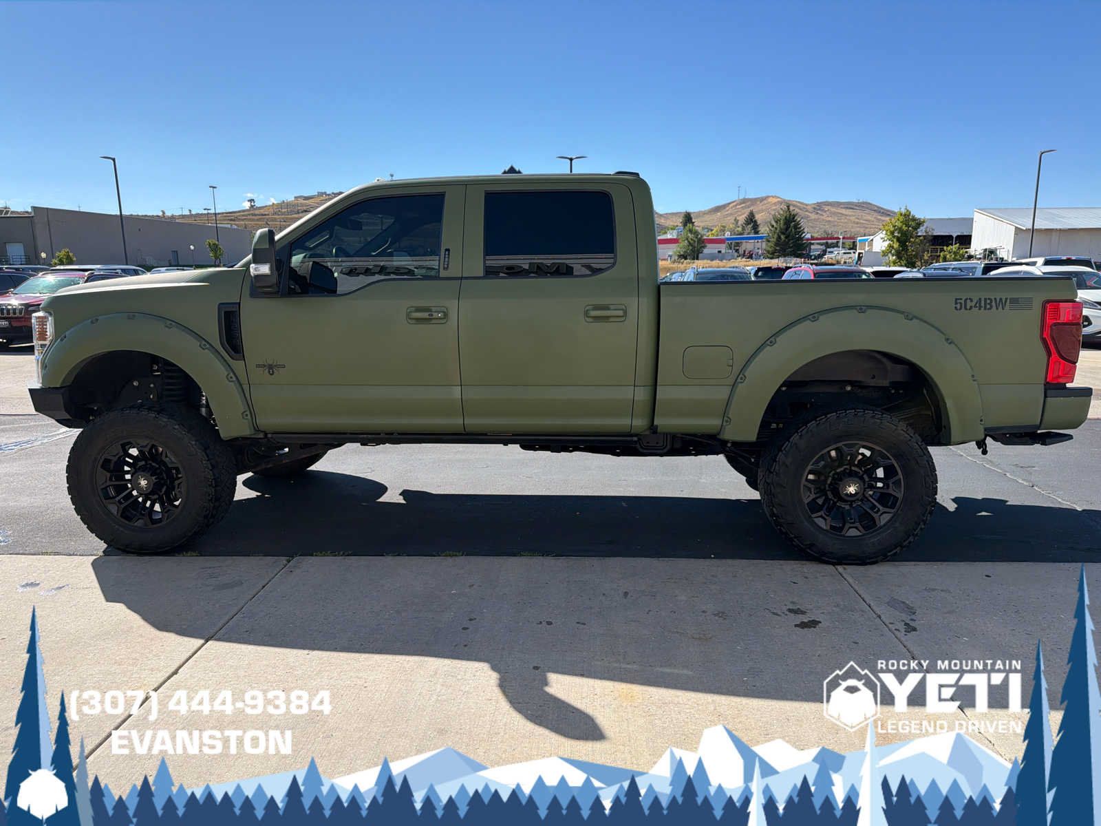 Used 2021 Ford F250 Lariat w/ Lariat Ultimate Package AWD/4WD image 6