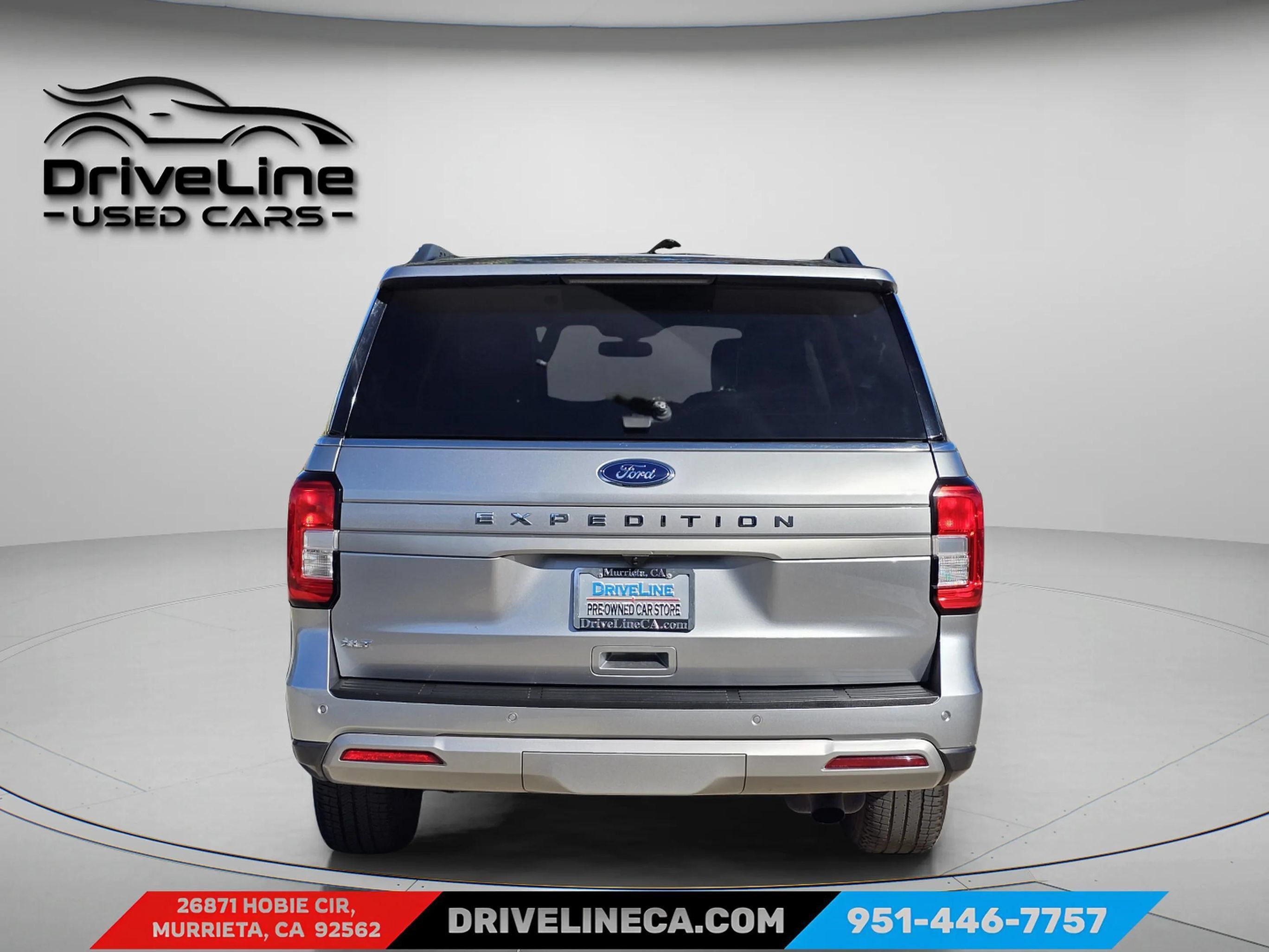 Used 2024 Ford Expedition XLT RWD image 4