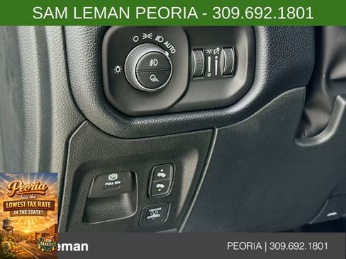 New 2026 RAM 1500 4x4 Crew Cab image 10