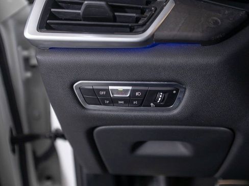 Used 2022 BMW X5 sDrive40i w/ M Sport Package image 35