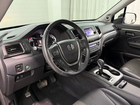 Certified 2019 Honda Ridgeline RTL image 17