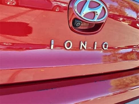 Used 2022 Hyundai Ioniq Blue image 12