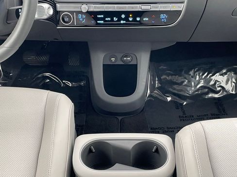 Used 2023 Hyundai Ioniq 5 Limited image 17