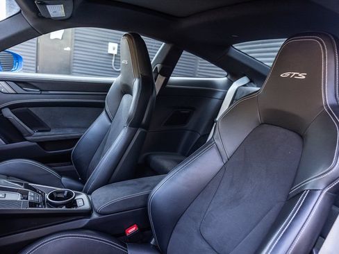 Certified 2024 Porsche 911 Carrera S RWD image 5
