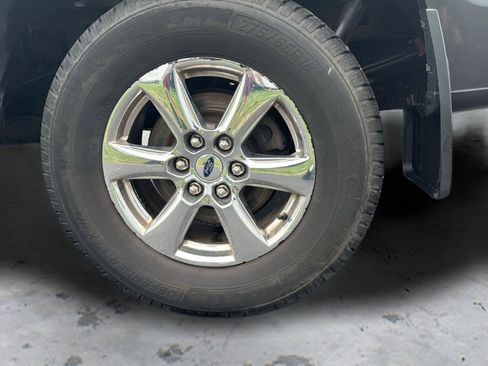 Used 2018 Ford F150 XLT w/ Equipment Group 301A Mid AWD/4WD image 13