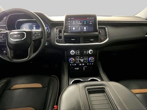 Used 2023 GMC Yukon AT4 AWD/4WD image 15