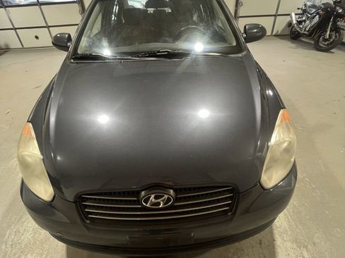 Used 2009 Hyundai Accent GLS w/ Premium Pkg 6 image 3