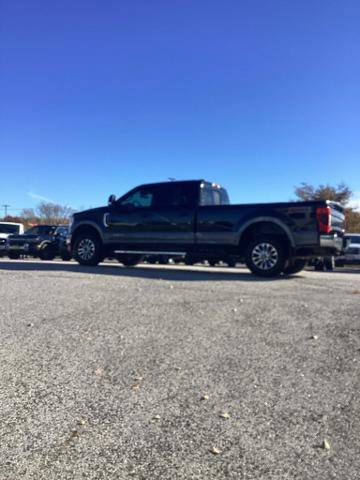 Certified 2021 Ford F350 Lariat w/ Lariat Ultimate Package AWD/4WD image 3