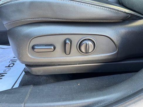 Used 2022 Buick Encore GX Select image 15
