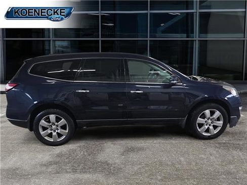 Used 2017 Chevrolet Traverse Premier image 6