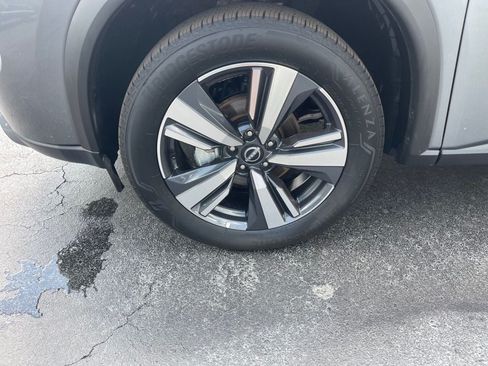 Used 2026 Nissan Rogue SL FWD image 10