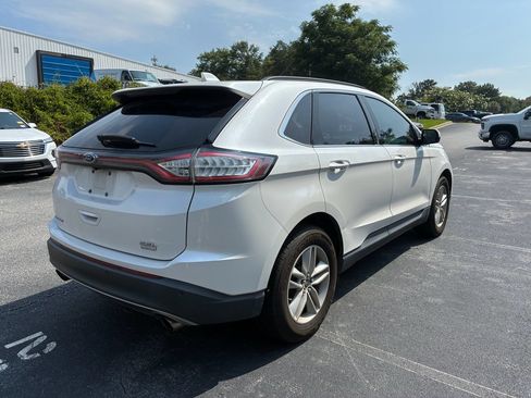 Used 2018 Ford Edge SEL w/ Equipment Group 201A FWD image 5