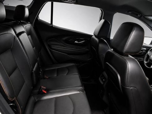 Used 2024 GMC Terrain AT4 AWD/4WD image 16