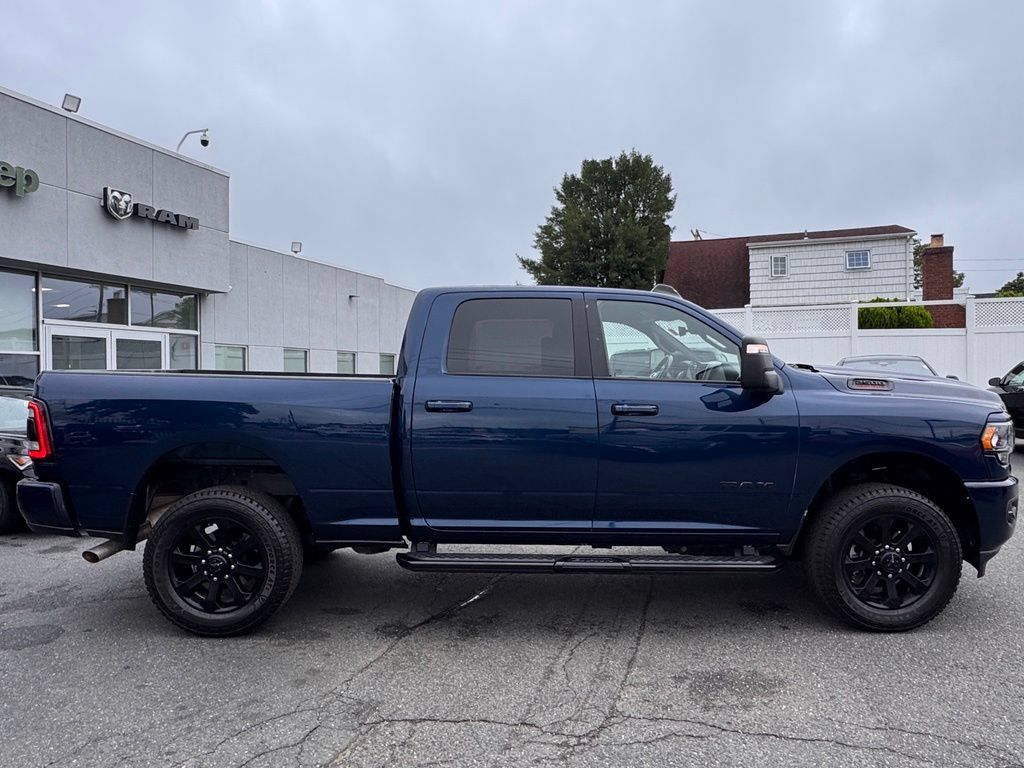 Used 2024 RAM 2500 Big Horn w/ Night Edition AWD/4WD image 9