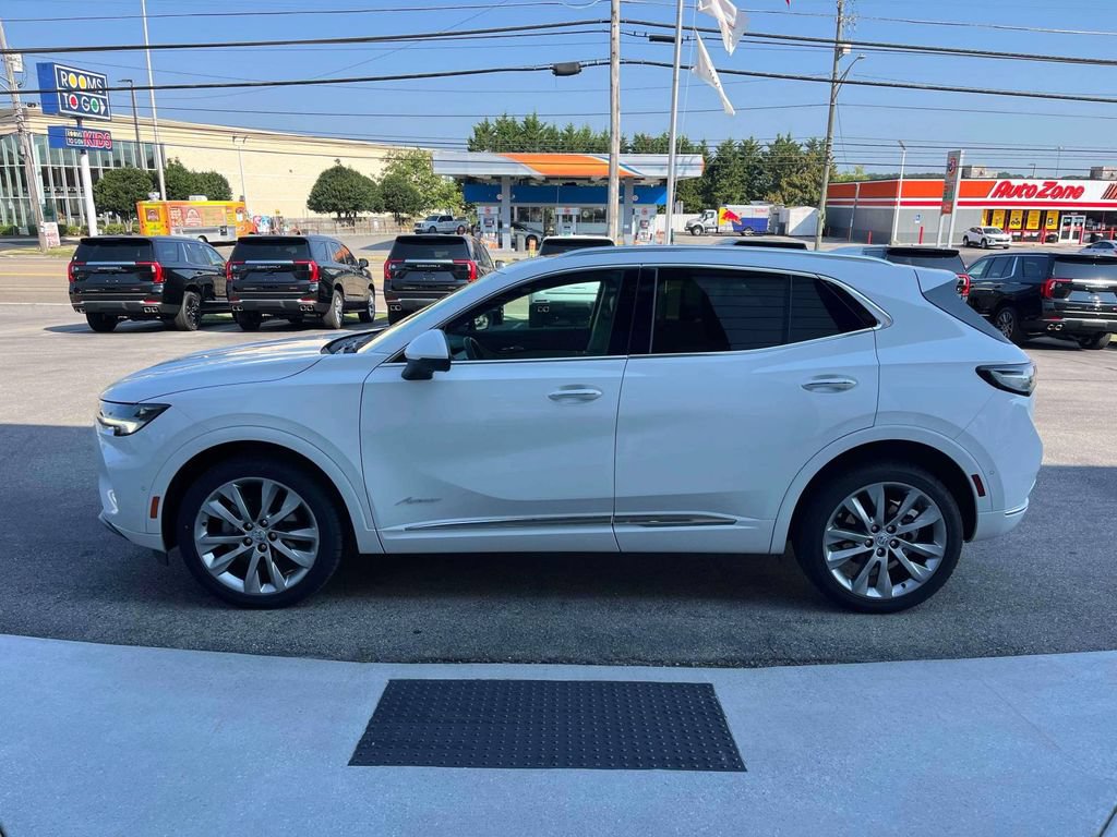 Certified 2022 Buick Envision Avenir w/ Technology Package II FWD image 6