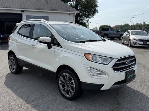 Used 2020 Ford EcoSport Titanium AWD/4WD image 3