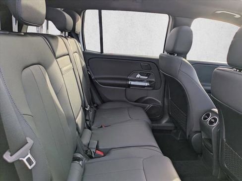 New 2026 Mercedes-Benz GLB 250 4MATIC image 25